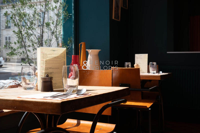 Fonds de commerce - Hôtellerie / Restauration - 150 m²