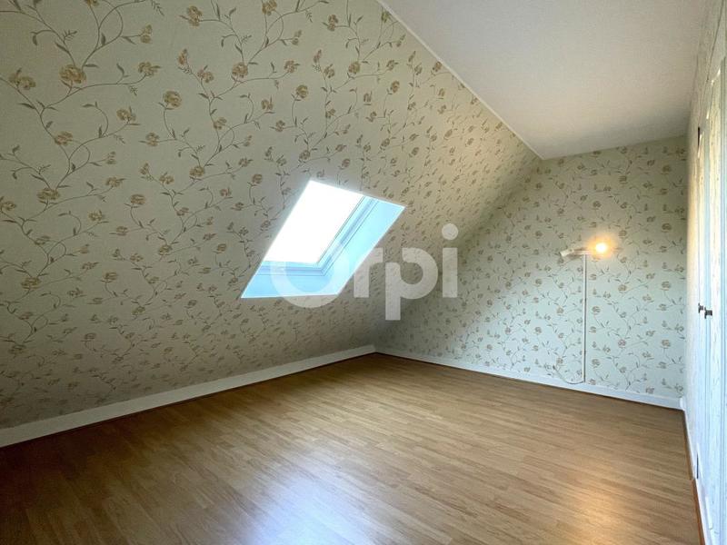 Maison - 151 m² - 5 pièces