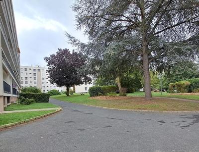 Appartement - 74 m² - 5 pièces