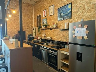 Local d'activité / Entrepôt - 826 m²