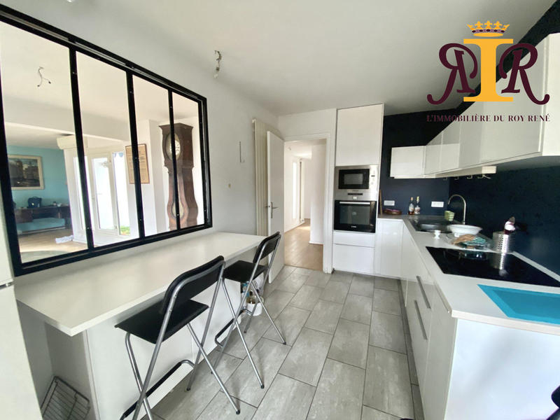 Appartement - 150 m² - 5 pièces