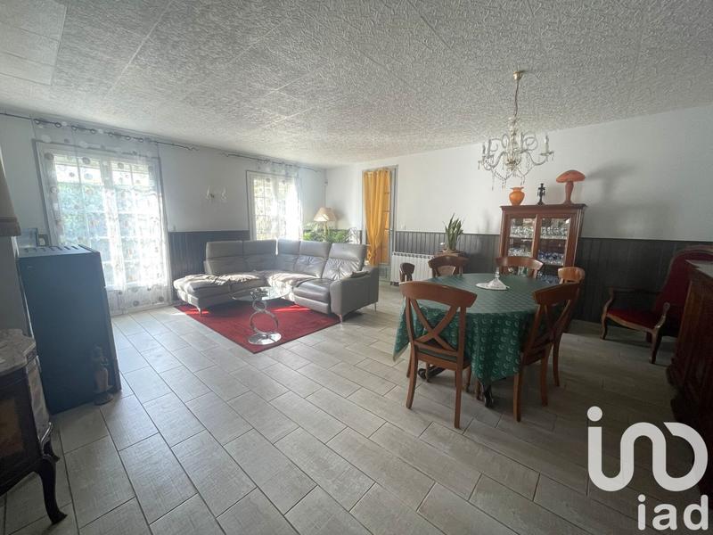 Maison - 303 m² - 12 pièces