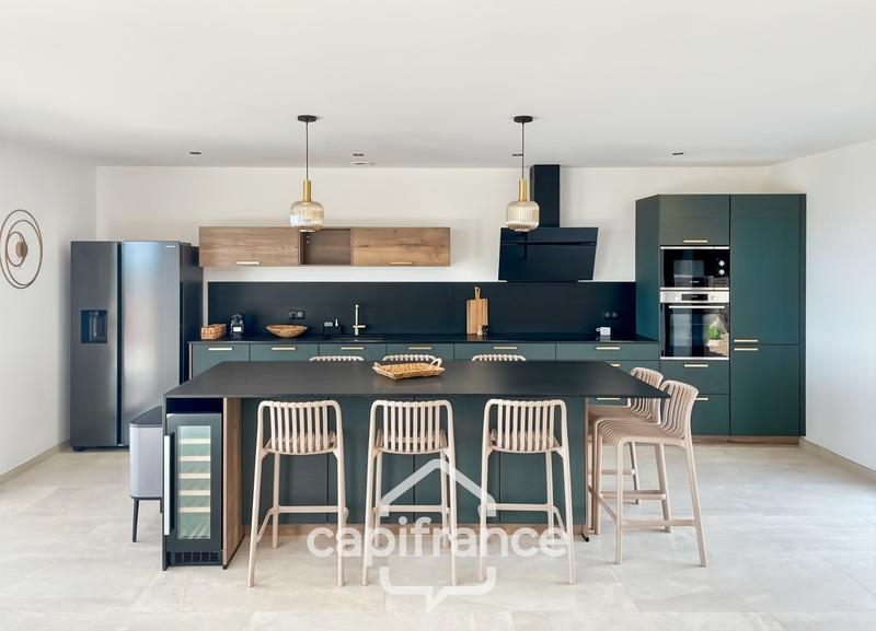 Maison - 136 m² - 4 pièces