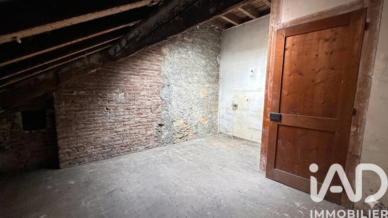 Studio - 9 m² - 1 pièce