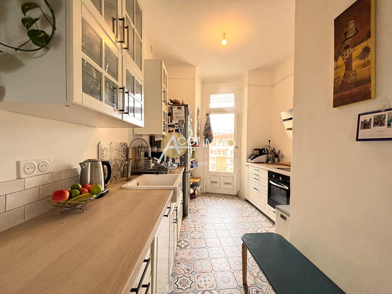 Appartement - 105 m² - 5 pièces