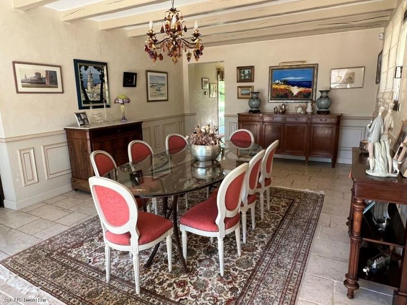 Longère - 293 m² - 8 pièces