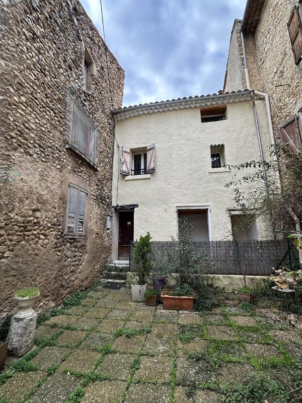 Maison de village - 106 m² - 4 pièces