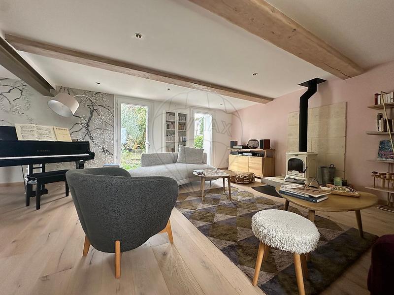 Maison - 160 m² - 5 pièces