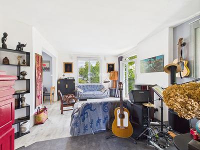 Maison - 101 m² - 5 pièces