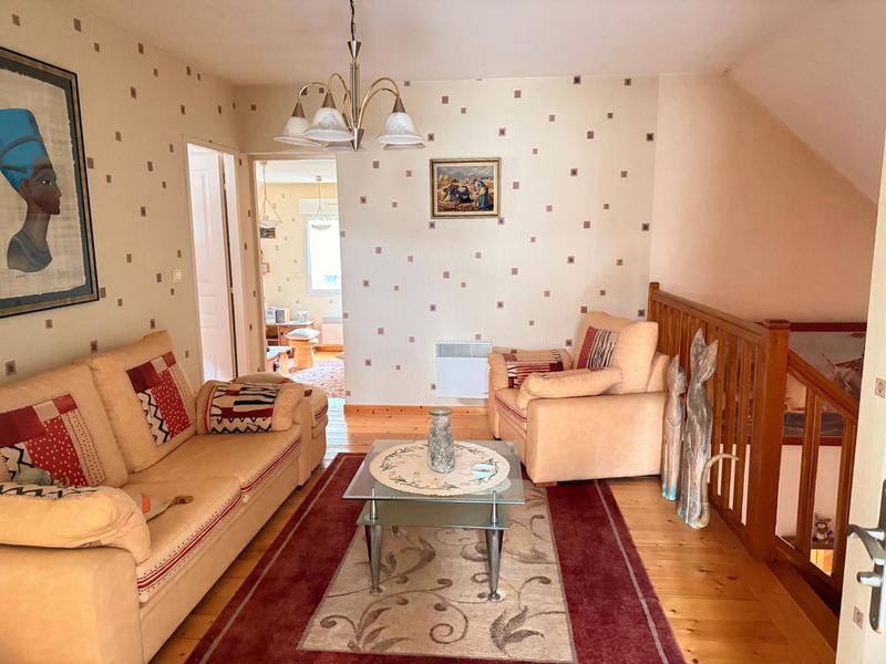 Maison - 157 m² - 6 pièces