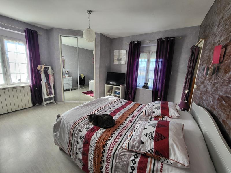 Villa - 216 m² - 7 pièces