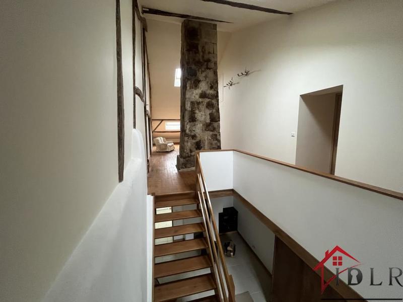 Maison ancienne - 254 m² - 7 pièces