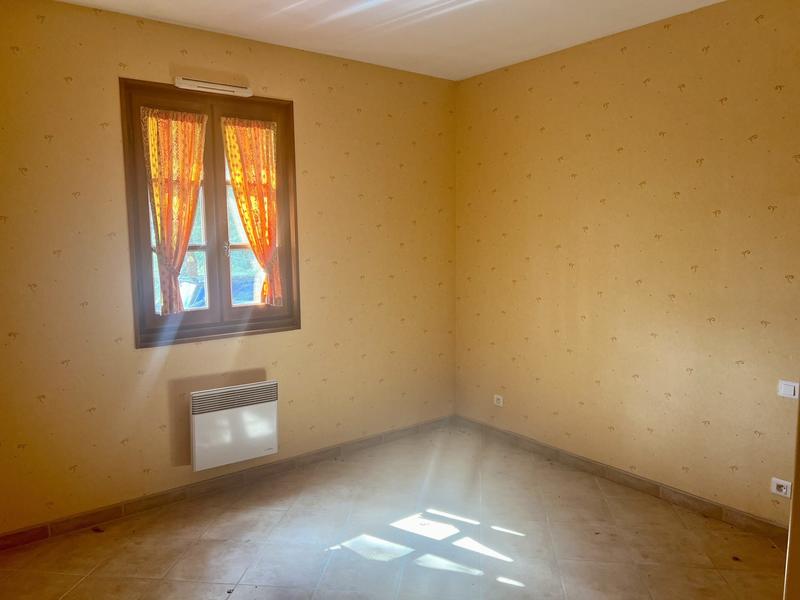 Maison traditionnelle - 70 m² - 4 pièces