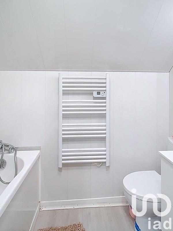 Maison - 97 m² - 5 pièces