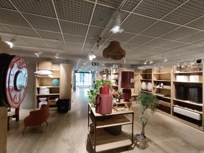 Local commercial - 900 m²