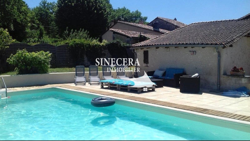 Maison - 200 m² - 5 pièces