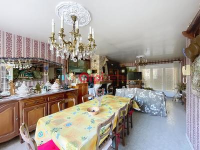 Maison - 92 m² - 4 pièces