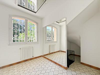 Villa - 178 m² - 2 pièces