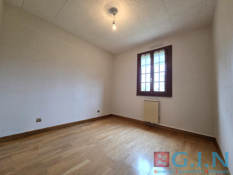Maison - 94 m² - 5 pièces