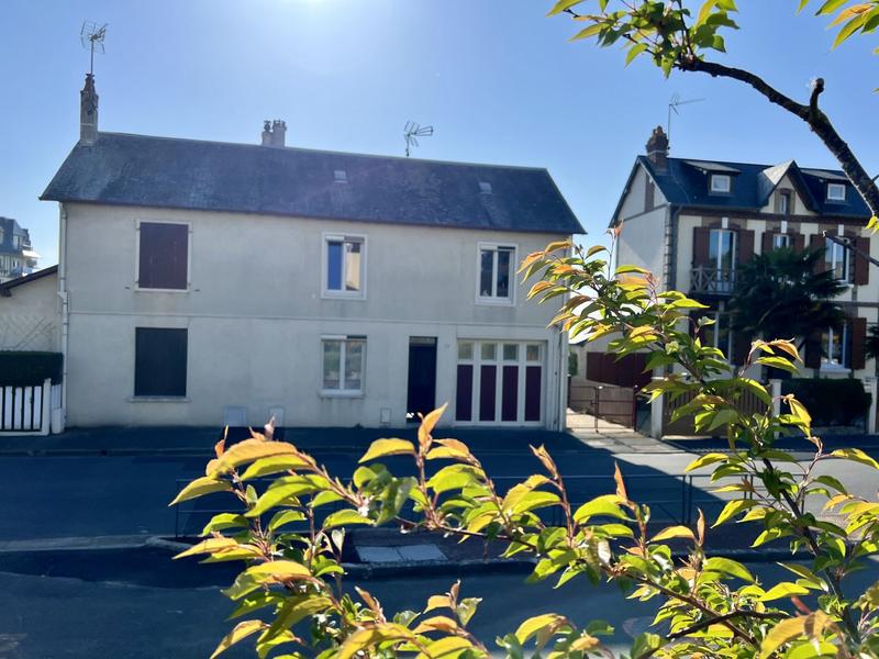 Maison - 94 m² - 4 pièces