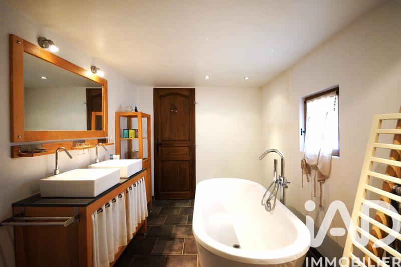 Maison - 87 m² - 4 pièces