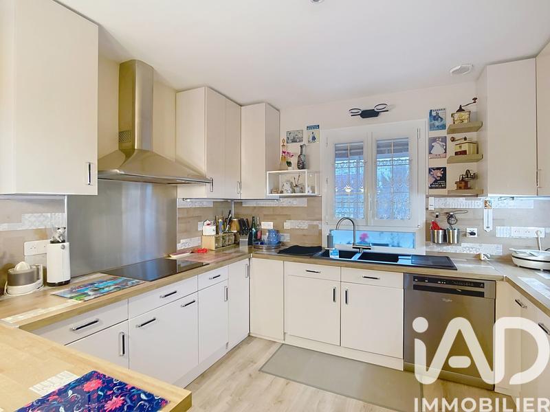 Maison - 76 m² - 5 pièces