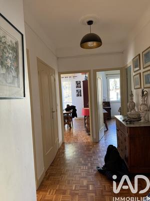 Appartement - 75 m² - 3 pièces