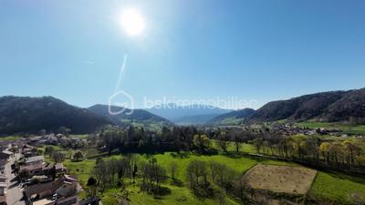 Maison - 152 m² - 6 pièces