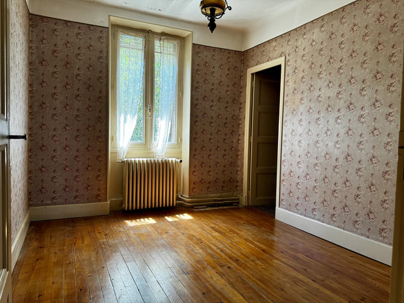 Maison - 178 m² - 7 pièces