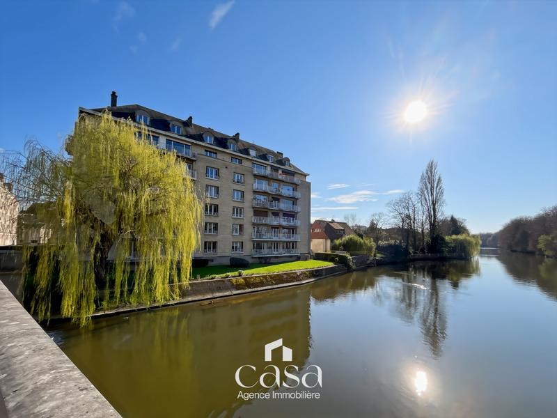 Appartement - 85 m² - 4 pièces