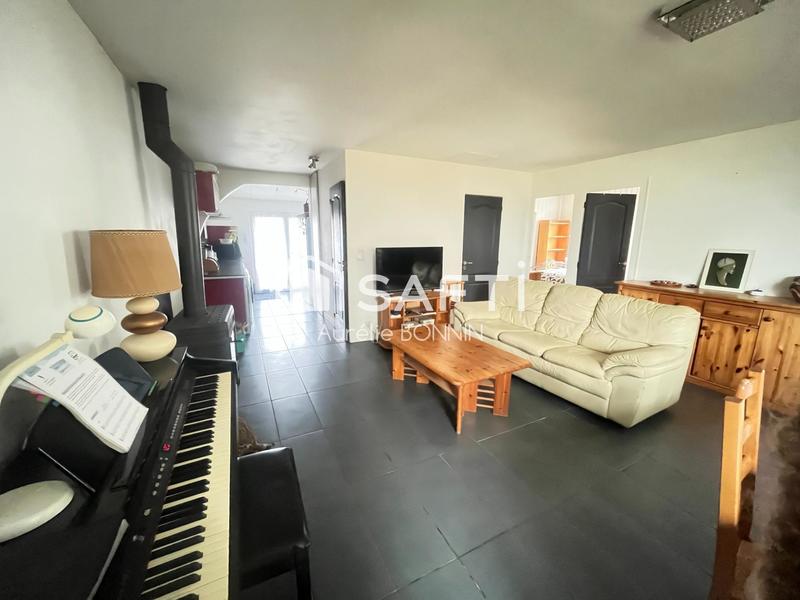 Maison - 83 m² - 5 pièces