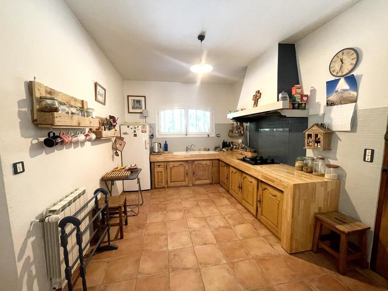 Maison - 224 m² - 7 pièces