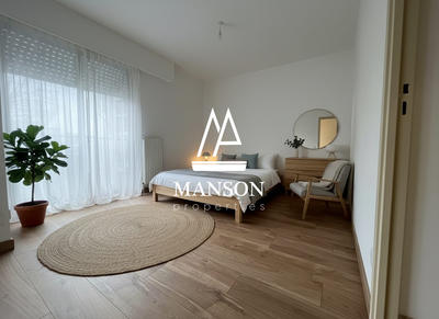 Appartement - 84 m² - 3 pièces