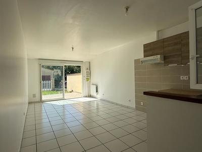 Maison - 75 m² - 4 pièces