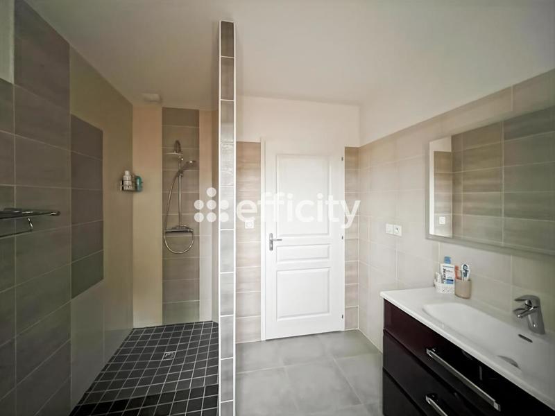 Maison - 107 m² - 4 pièces