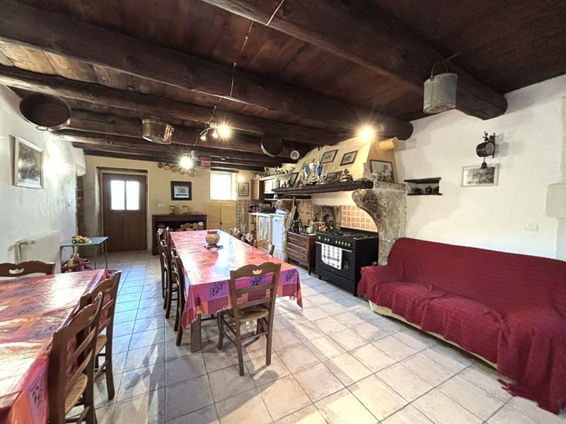 Ferme - 250 m² - 8 pièces