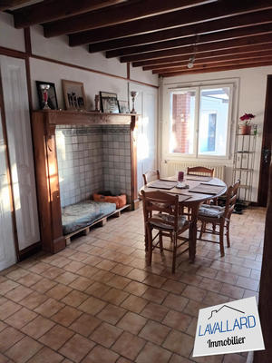 Maison - 94 m² - 4 pièces