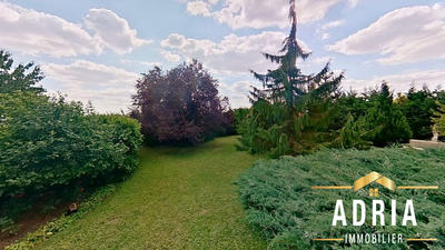 Villa - 195 m² - 6 pièces