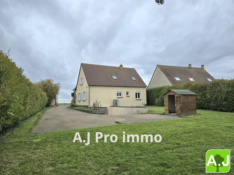 Maison traditionnelle - 125 m² - 6 pièces