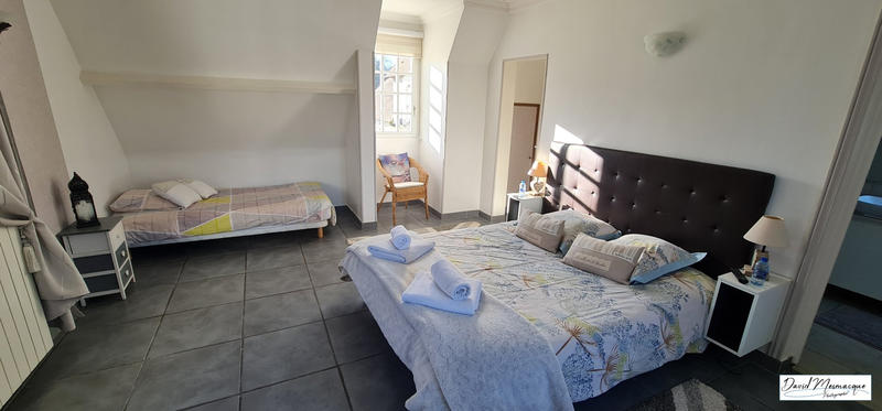 Villa - 438 m² - 11 pièces