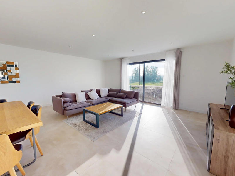 Maison - 146 m² - 6 pièces