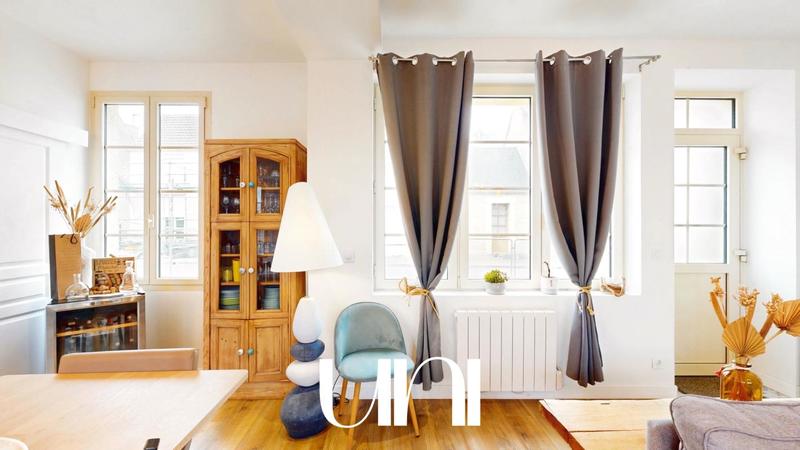 Maison - 90 m² - 4 pièces