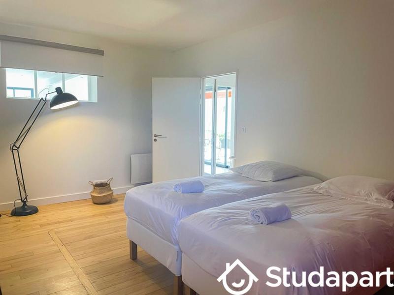 Chambre - 16 m² - 1 pièce