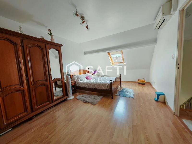 Maison - 92 m² - 5 pièces