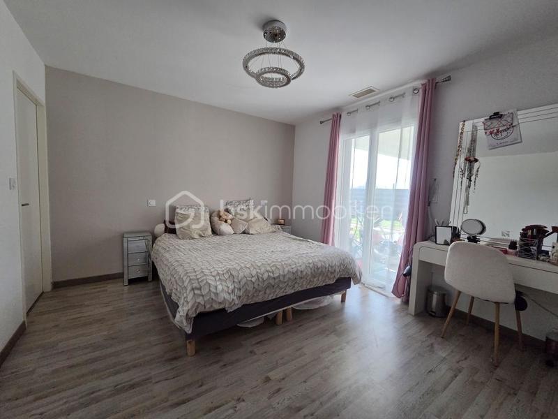 Maison - 172 m² - 6 pièces