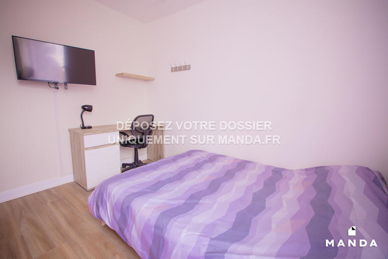 Chambre - 10 m² - 4 pièces
