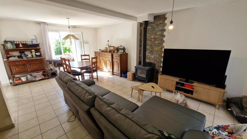 Maison - 90 m² - 5 pièces