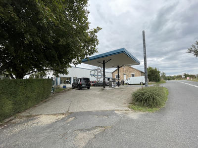 Local d'activités - 122 m² - 3 pièces