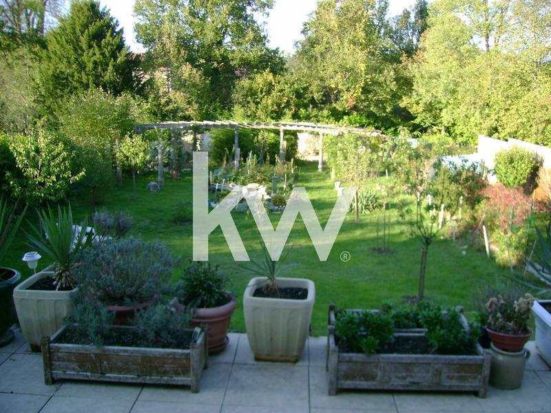 Maison ancienne - 290 m² - 9 pièces