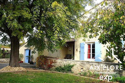 Mas - 417 m² - 7 pièces